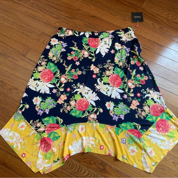 Rafaella Dresses & Skirts - NWT Rafaella Floral Skirt in Mediterranean Blue ~ XLP